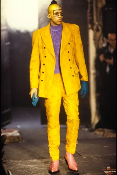 Look 29